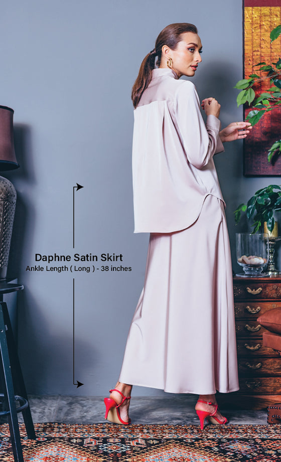 Daphne Satin Skirt in Champagne