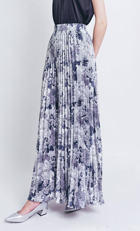 Detta Pleated Skirt in Grey