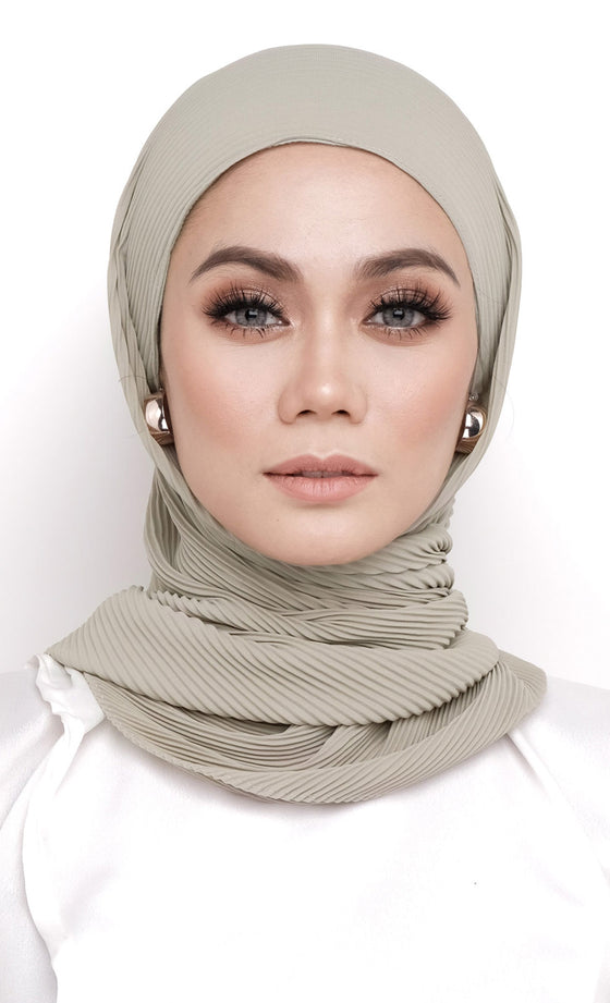 Instant Hijab Tamara Pleats Edition In Olive