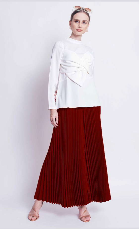 Julia Flared Pleated Palazzo in Red