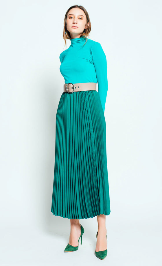 Olivia Pleated Skirt in Emerald Green