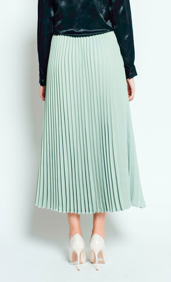 Olivia Pleated Skirt in Mint