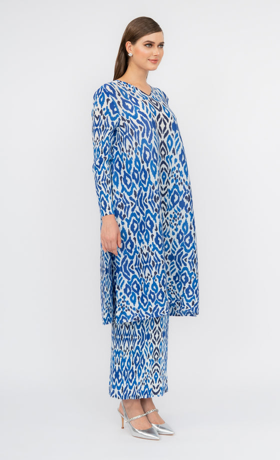 Miss Classy Kurung in Royal Blue Ikat
