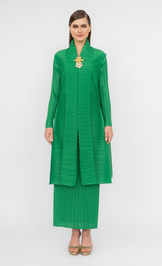 Miss Liberty Kebaya in Forest Green