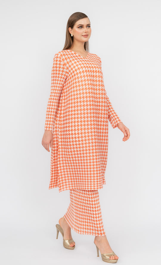 Miss Classy Kurung in Orange Geometric