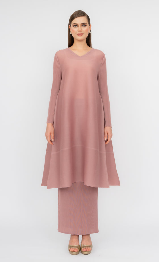 Miss Classy Kurung in Dusty Pink