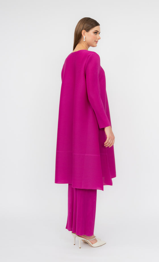 Miss Classy Kurung in Magenta