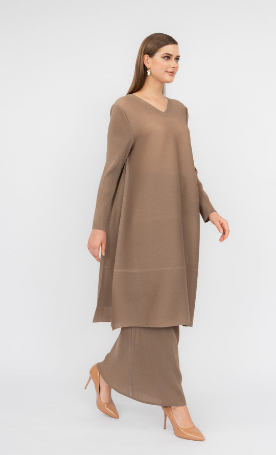 Miss Classy Kurung  in Carob