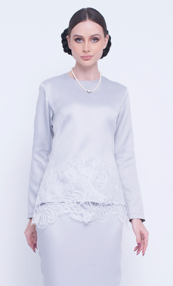 Recover Lace Kurung in Grey