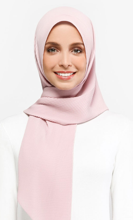 Sofia Triangle Pleated Scarf in Blush Pink