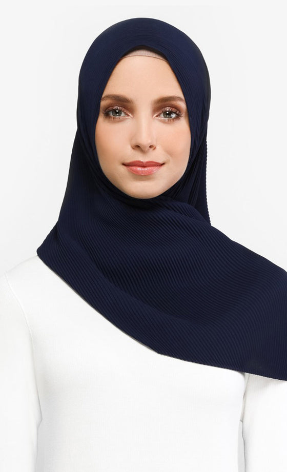 Sofia Triangle Pleated Scarf in Navy Blue