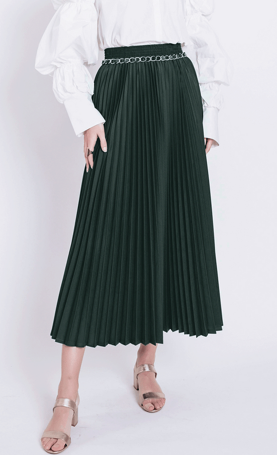 Nayla Pleated Skirt in Green
