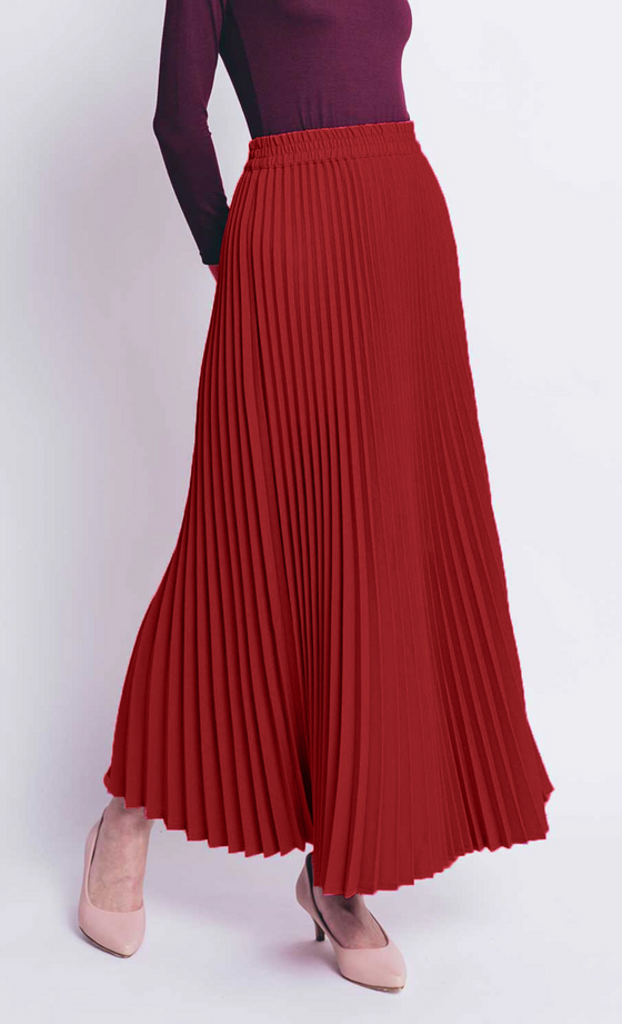 Olivia Pleated Skirt in Red