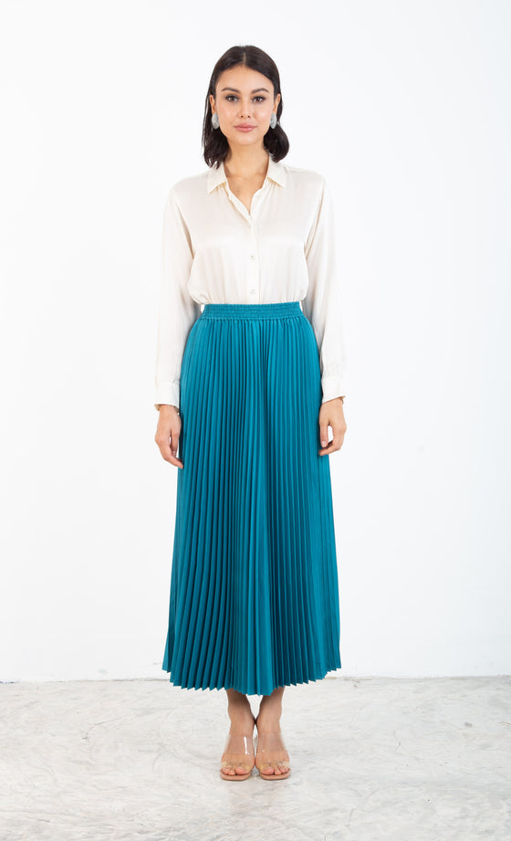 Nayla Pleated Skirt in Turquoise